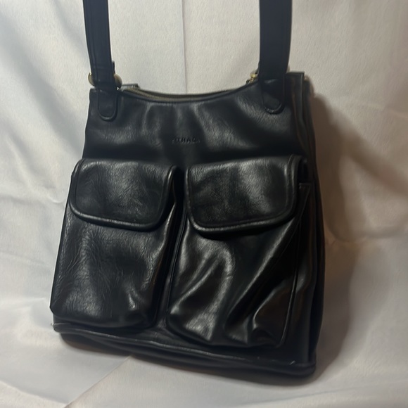 Strada Women’s Purse, Black Leather, Zip and Snap pockets, Cute Look! Excellent! - Picture 3 of 9